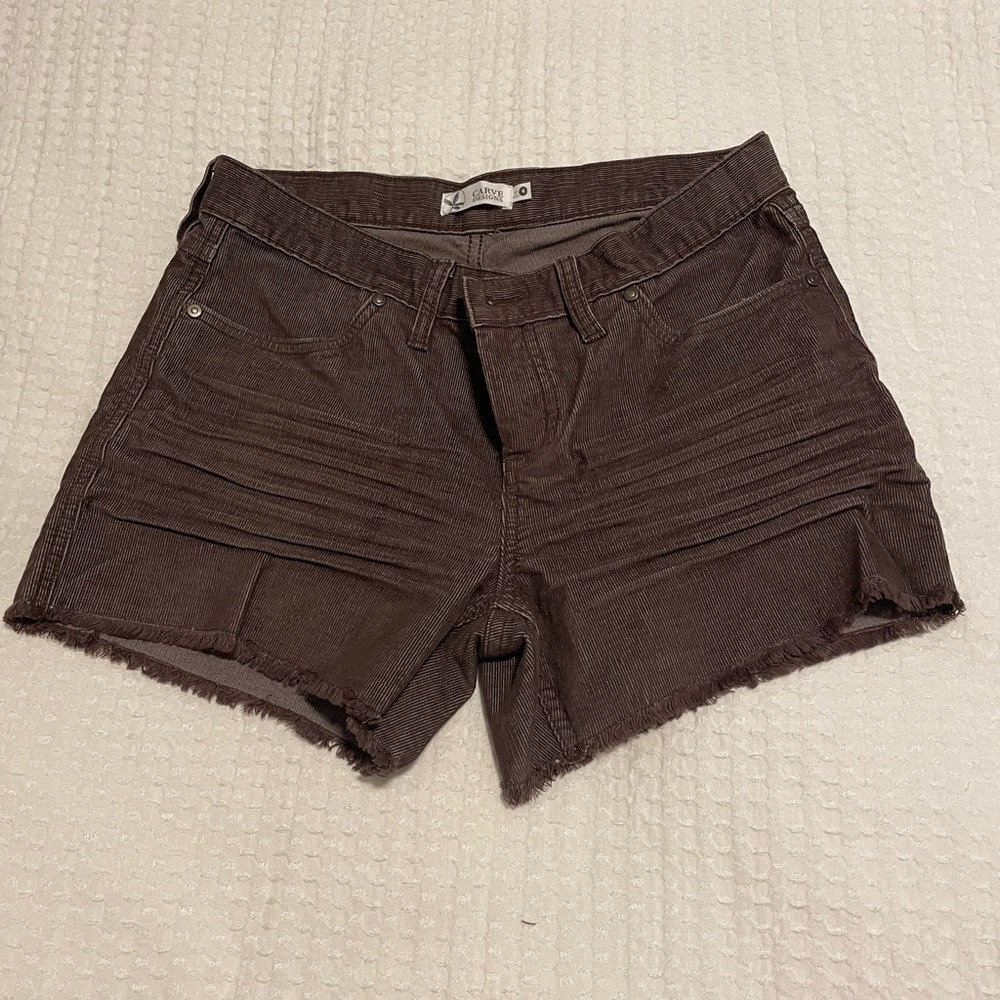 Carve designs 4” Oahu cord shorts